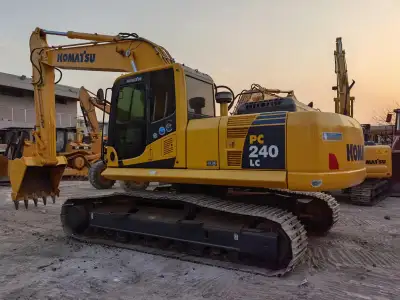 Used Komatsu PC240-8 Excavator photo 5