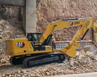Used Caterpillar 326GC Excavator photo 4