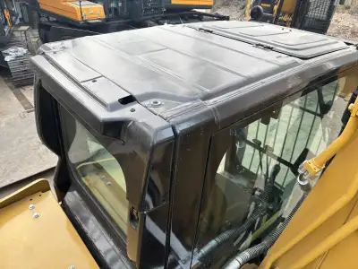 Used Caterpillar 320 Excavator photo 6