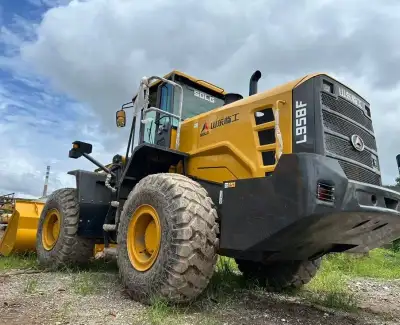 Used SDLG L958F Wheel Loader photo 4