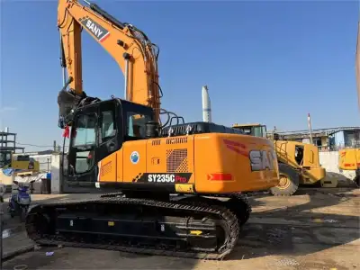 Used SANY SY235C Pro Excavator photo 2