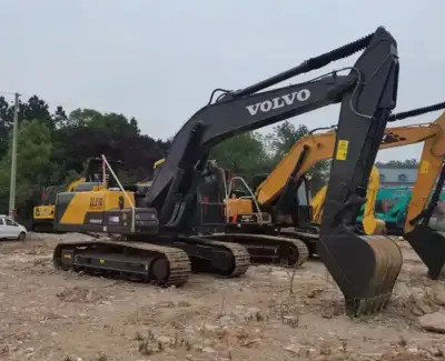 Used Volvo 210 Excavator photo 2