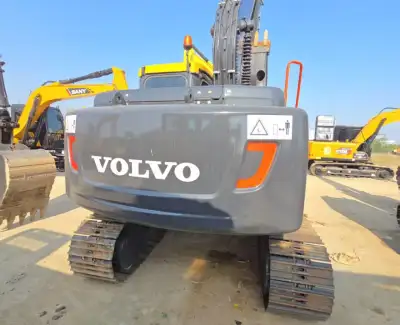 Used Volvo 140 Excavator photo 4