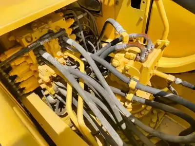 Used Komatsu PC270 Excavator photo 5
