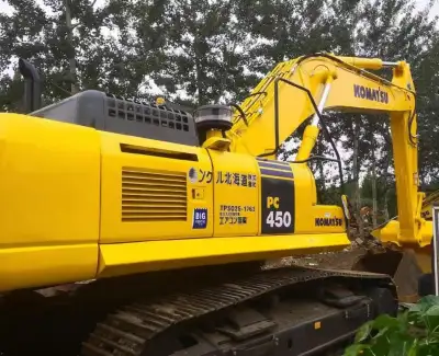 Used Komatsu PC450 Excavator photo 2