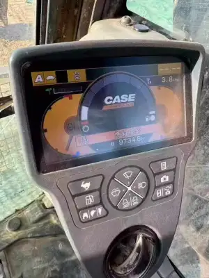 Used CASE 380 Excavator photo 5
