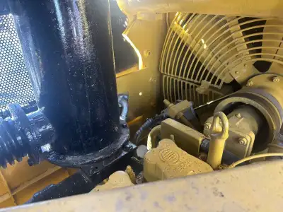 Used Shantui SD16L Bulldozer photo 9