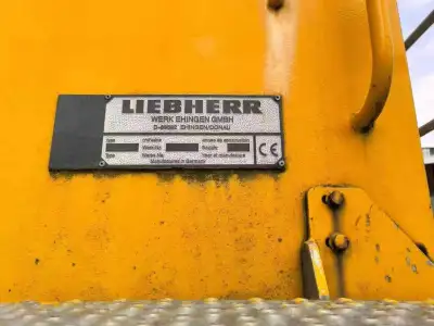 Used Liebherr 400 Crane photo 6