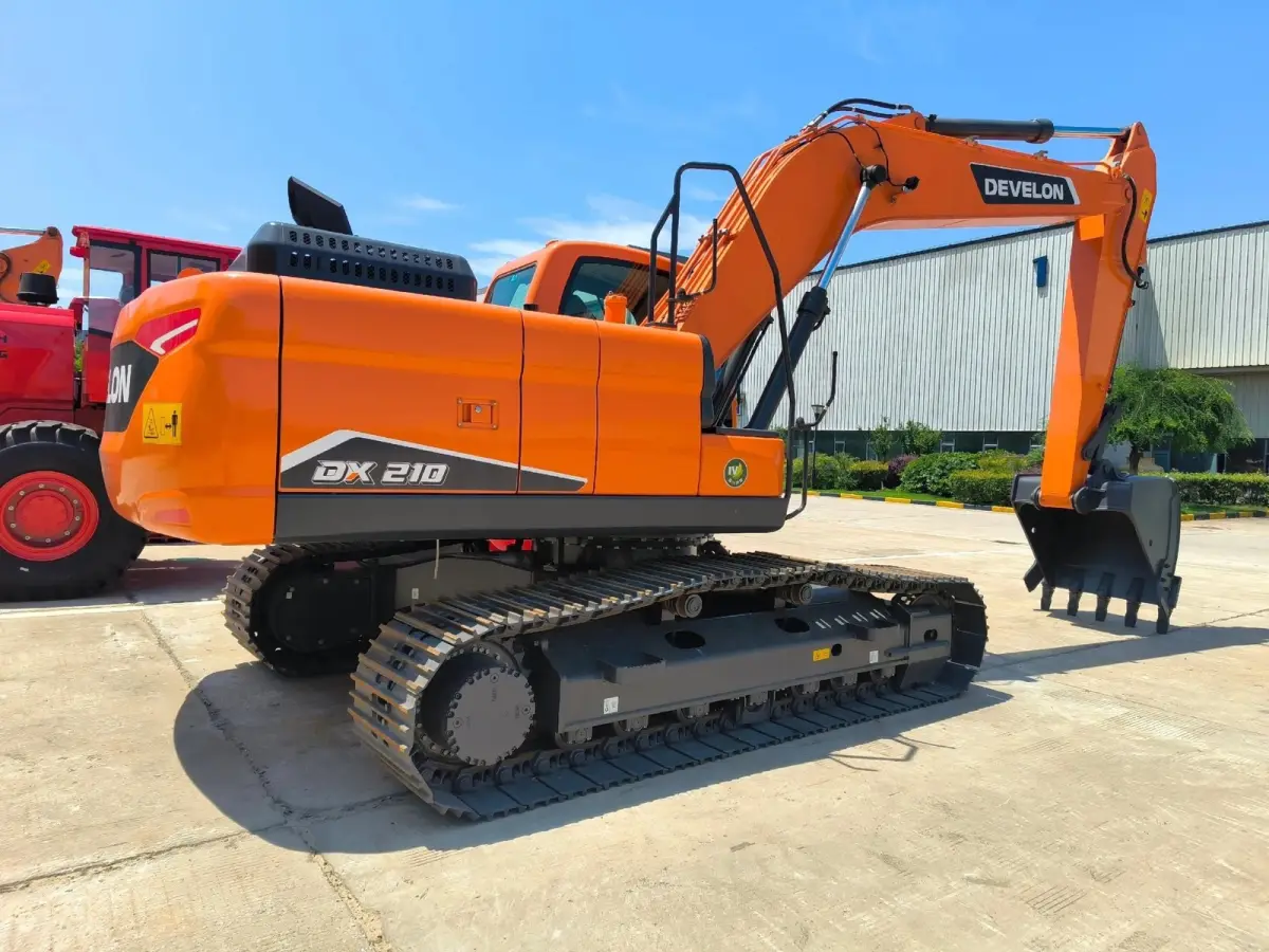 Used Doosan DX210 Excavator photo 1