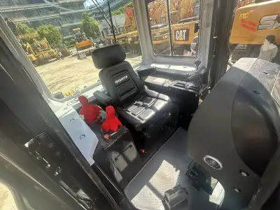 Used Shantui SD16L Bulldozer photo 11