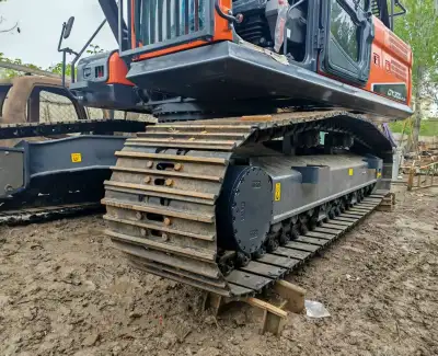 Used Doosan DX300LC-9C Excavator photo 3