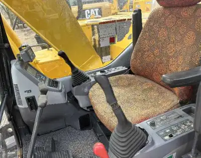 Used Komatsu PC128US Excavator photo 7