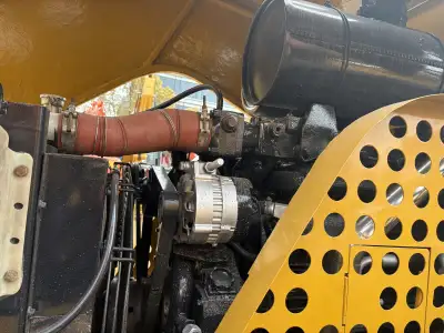 Used Caterpillar Road Roller photo 6
