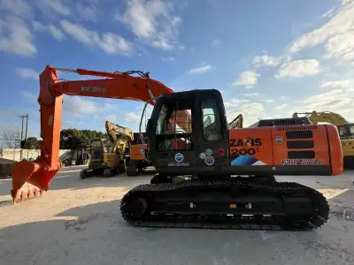 Used Hitachi ZX200 Excavator photo 3