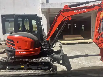 Used Kubota U57 Mini Excavator photo 2