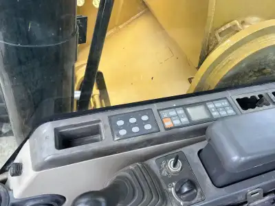 Used Caterpillar 330c Excavator photo 7