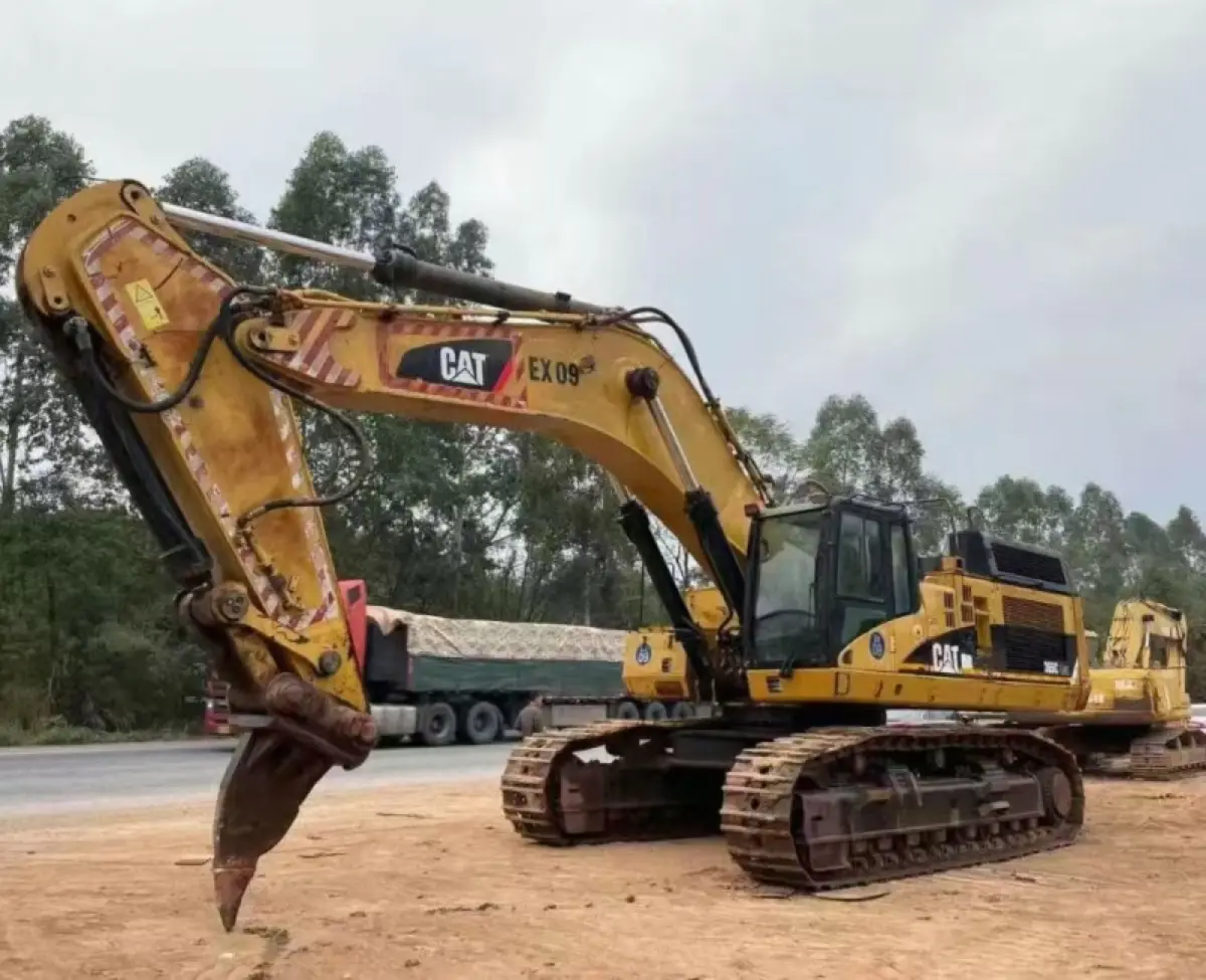 Used Caterpillar 365C Excavator photo 1