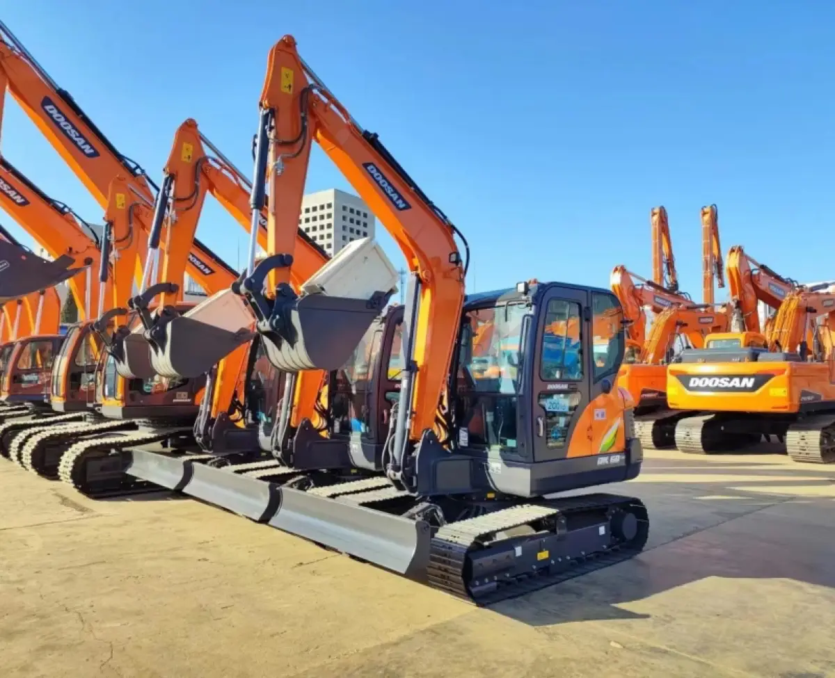 Used Doosan DX60ACE Mini Excavator photo 1