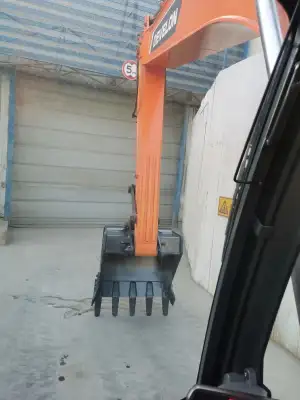 Used Doosan DX225 Excavator photo 6