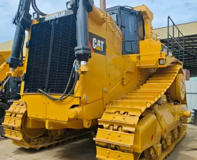 Used Caterpillar D10 Bulldozer photo 3