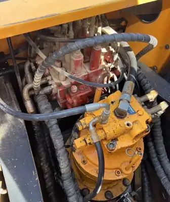Used Hyundai 265LC-7 Excavator photo 6