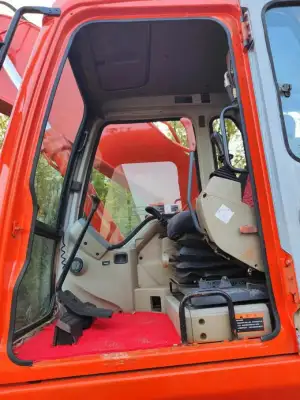Used Doosan DH300LC Excavator photo 6