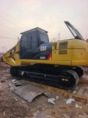 Used Caterpillar CAT320D Direct Injection Excavator photo 4