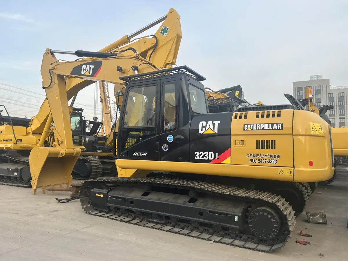 Used Caterpillar 323DL Excavator photo 1