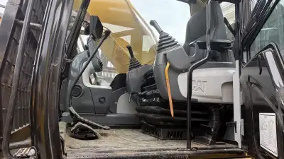 Used Caterpillar 330D2L Excavator photo 4
