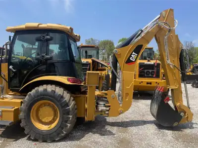 Used Caterpillar 420F IT Backhoe Loader photo 2