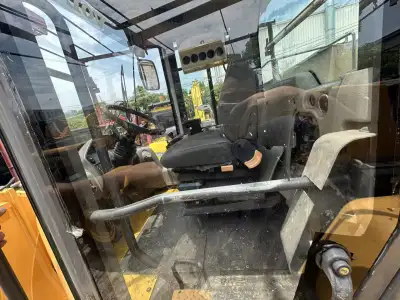 Used Volvo L120G Wheel Loader photo 8