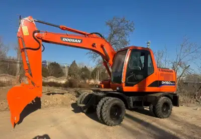 Used Doosan DH150W-7 Excavator photo 11
