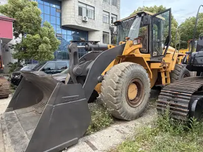 Used Volvo L120G Wheel Loader photo 2