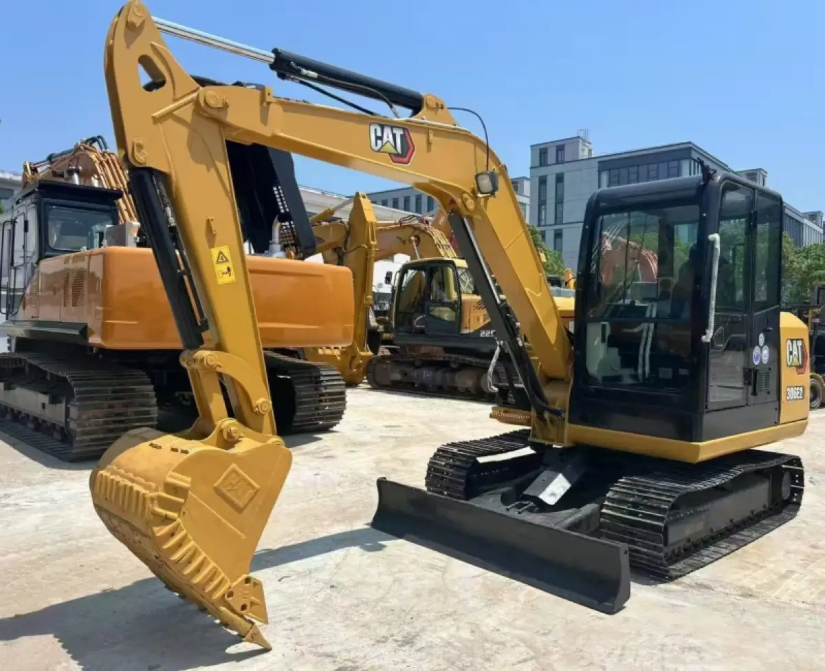 Used Caterpillar 306E2 Mini Excavator photo 1