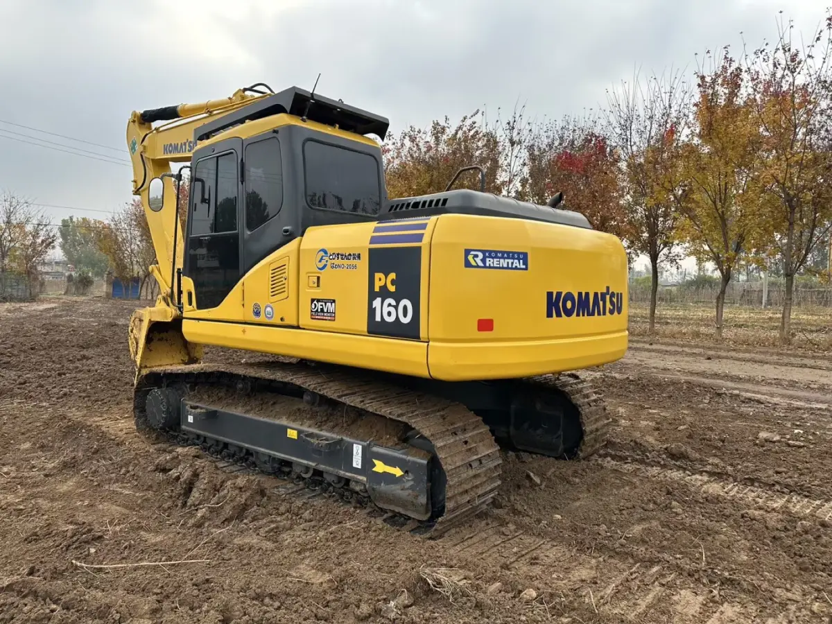 Used Komatsu PC160 Excavator photo 1