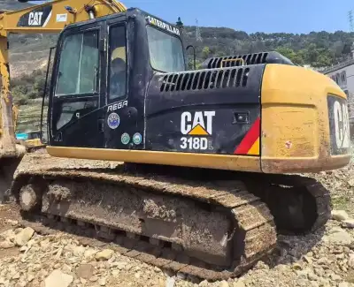 Used Caterpillar 318D Excavator photo 4