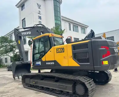 Used Volvo EC220 Excavator photo 8
