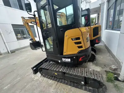 Used SANY SY35U Mini Excavator photo 2