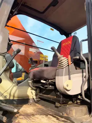 Used Hitachi ZX250 Excavator photo 3