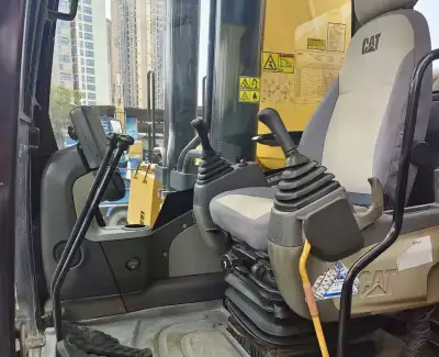 Used Caterpillar 365C Excavator photo 10