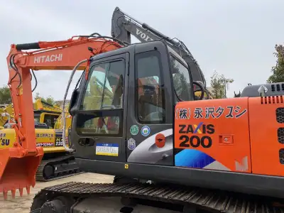 Used Hitachi ZX200 Excavator photo 2