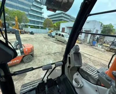 Used Hitachi ZX200 Excavator photo 9