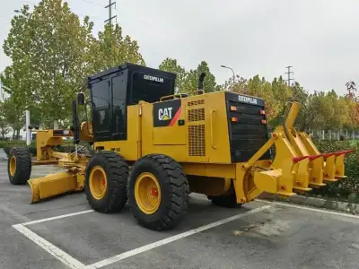 Used Caterpillar 140H Motor Grader photo 2
