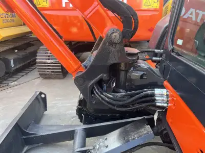 Used Hitachi 50 Mini Excavator photo 8