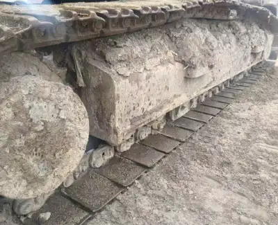 Used Hyundai 275LC-9T Excavator photo 3
