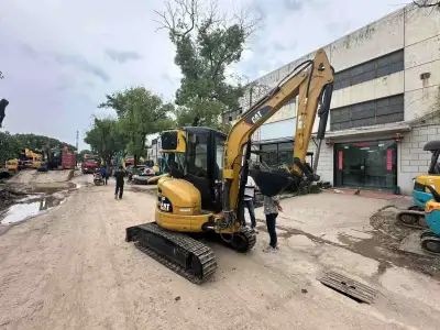 Used Caterpillar 303 Mini Excavator photo 4