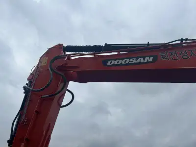 Used Doosan 340 Excavator photo 4