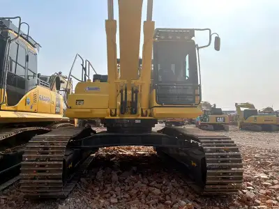 Used Komatsu PC450-8 Excavator photo 2