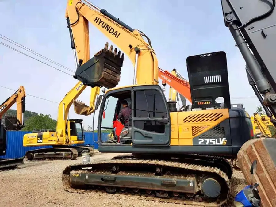 Used Hyundai R275VS Excavator photo 1