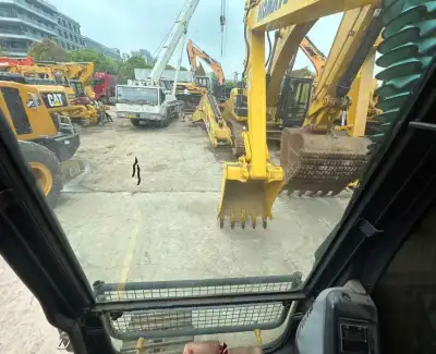 Used Komatsu PC130 Excavator photo 6